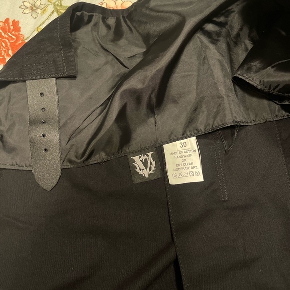 Versatta Black Kilt Skirt - Picture 3 of 15